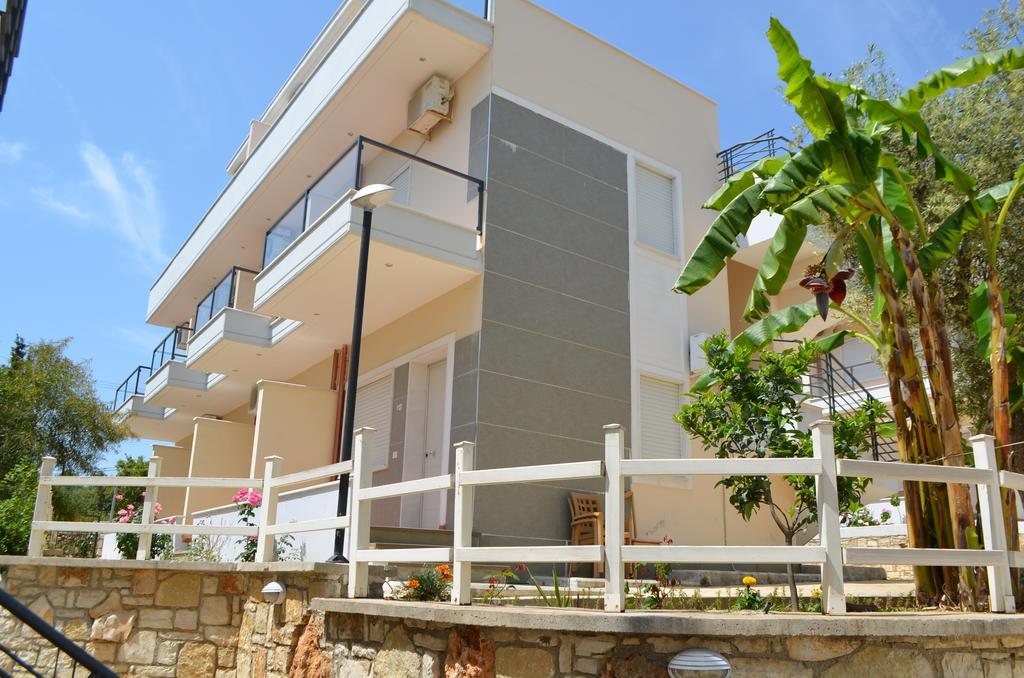 Elite 2 Kosta Hotel Dhermi Ngoại thất bức ảnh