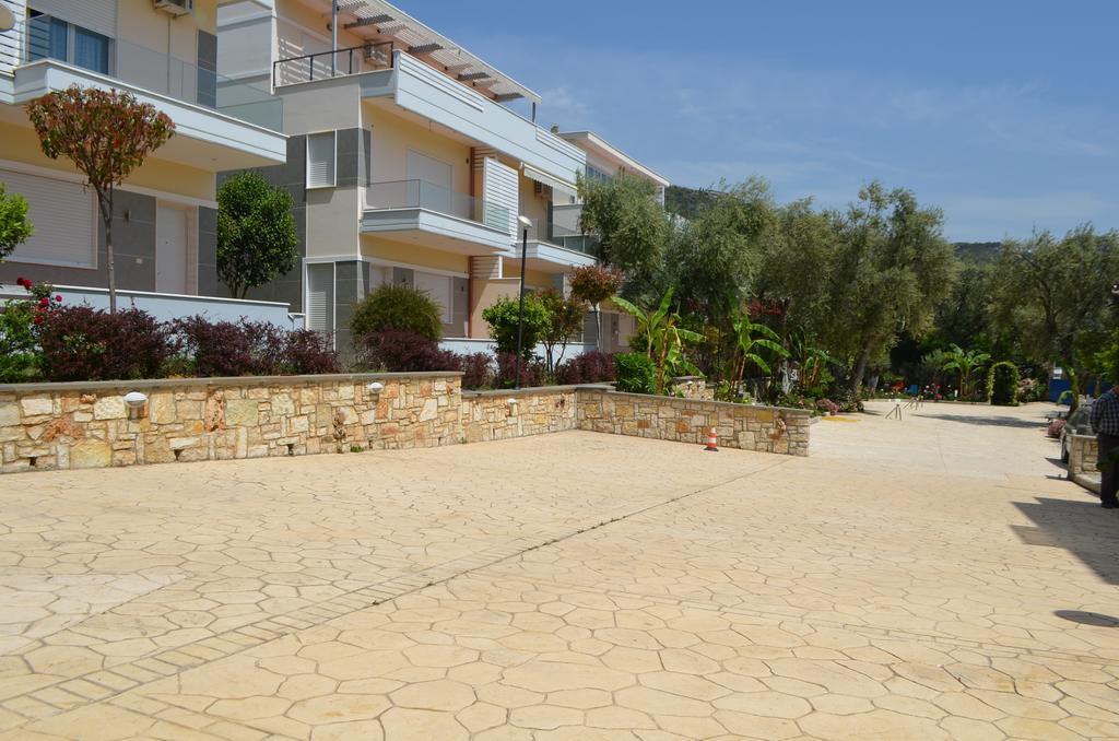 Elite 2 Kosta Hotel Dhermi Ngoại thất bức ảnh