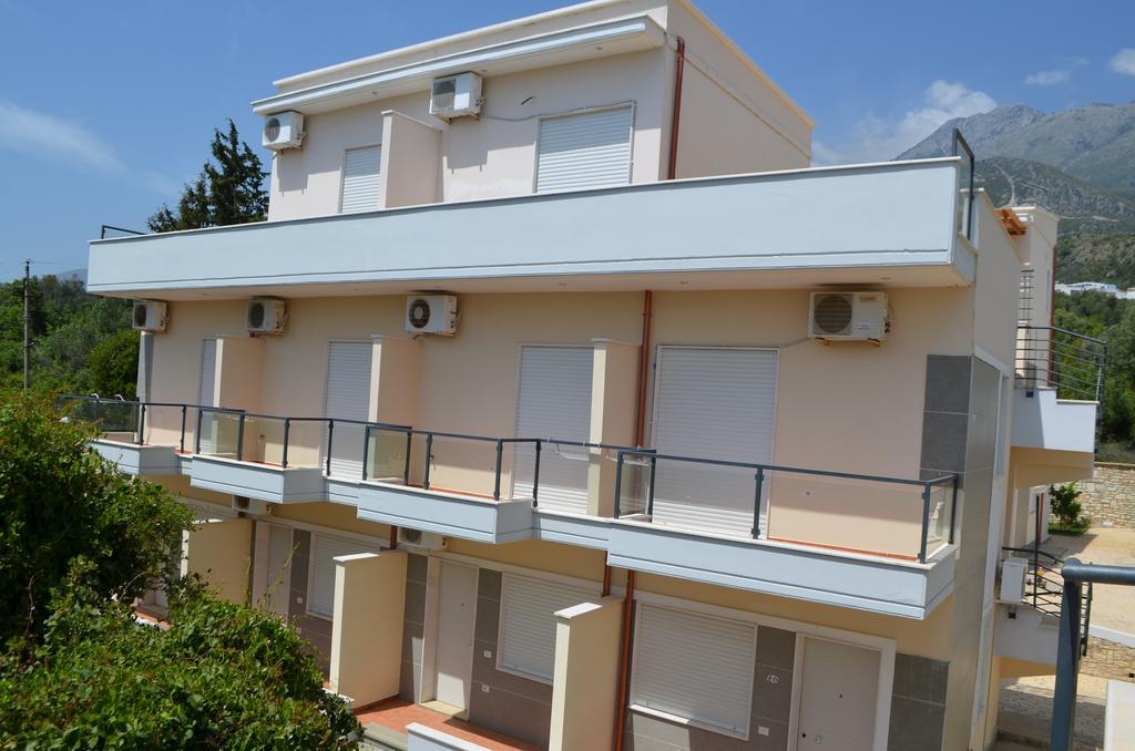 Elite 2 Kosta Hotel Dhermi Ngoại thất bức ảnh