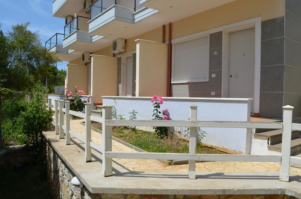 Elite 2 Kosta Hotel Dhermi Ngoại thất bức ảnh