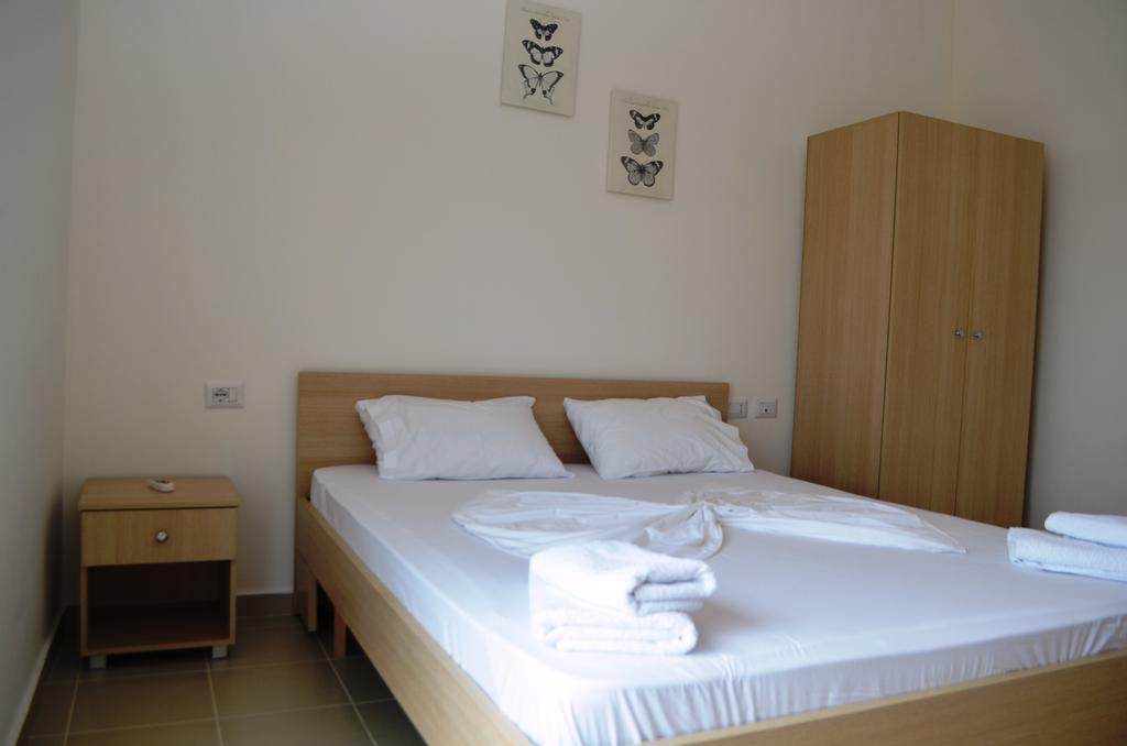 Elite 2 Kosta Hotel Dhermi Ngoại thất bức ảnh