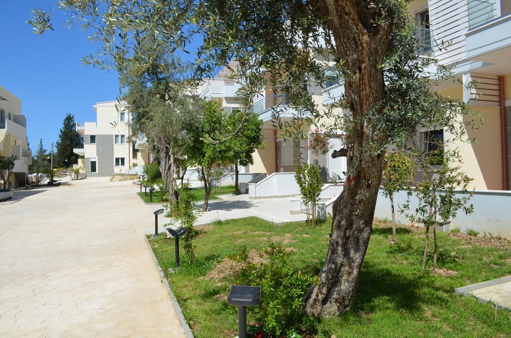Elite 2 Kosta Hotel Dhermi Ngoại thất bức ảnh